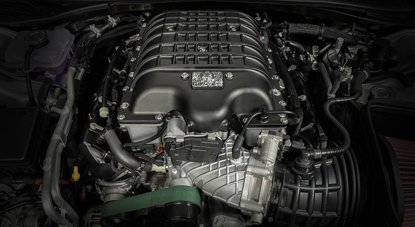 El tren motriz consta de un V8 de 6.2 litros sobrealimentado con un supercargador de 3.0 litros con la presión aumentada a 21.3 psi. Foto: Dodge