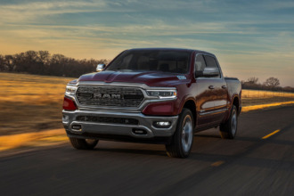 Ram 1500 Crew Cab Lone Star 2025: Equilibrio entre lujo y capacidad